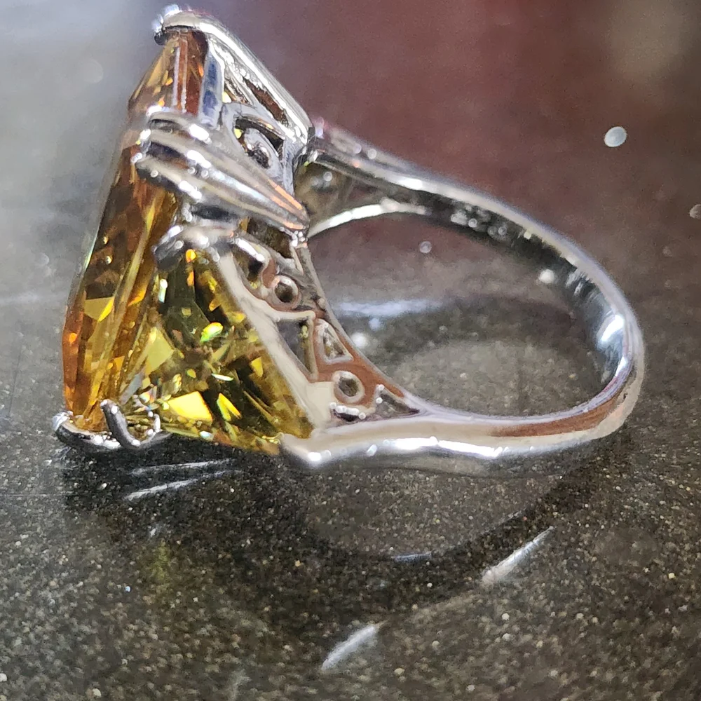 Radiant Yellow Three-Stone Cocktail Ring for Women Sz6 Chunky Sterling Silver - Picture 7 of 9